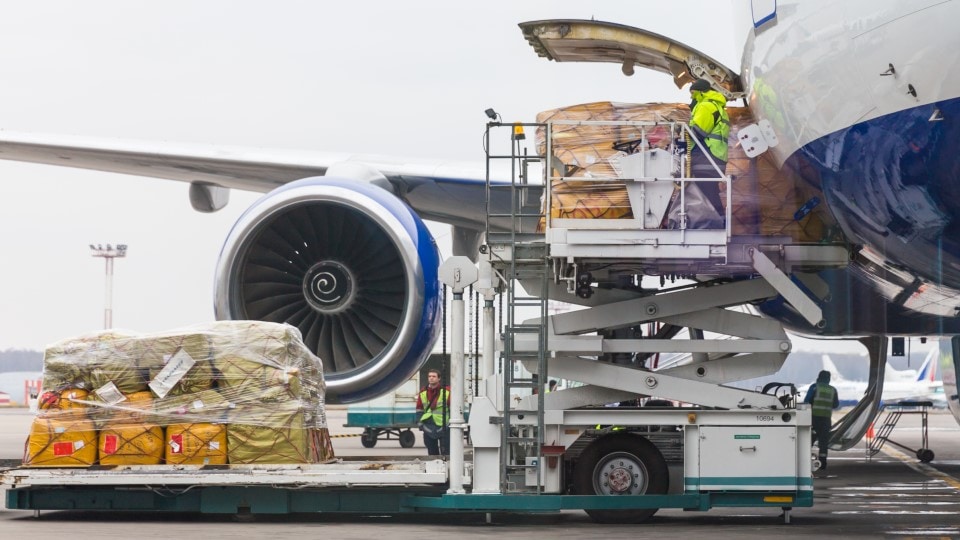 Unloading cargo from the aircraft upon arrival